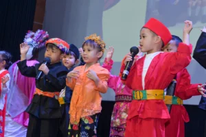 Students of Sekolah Victory Plus, an IB school in Indonesia, performed during the vibrant EY1 learning celebration.