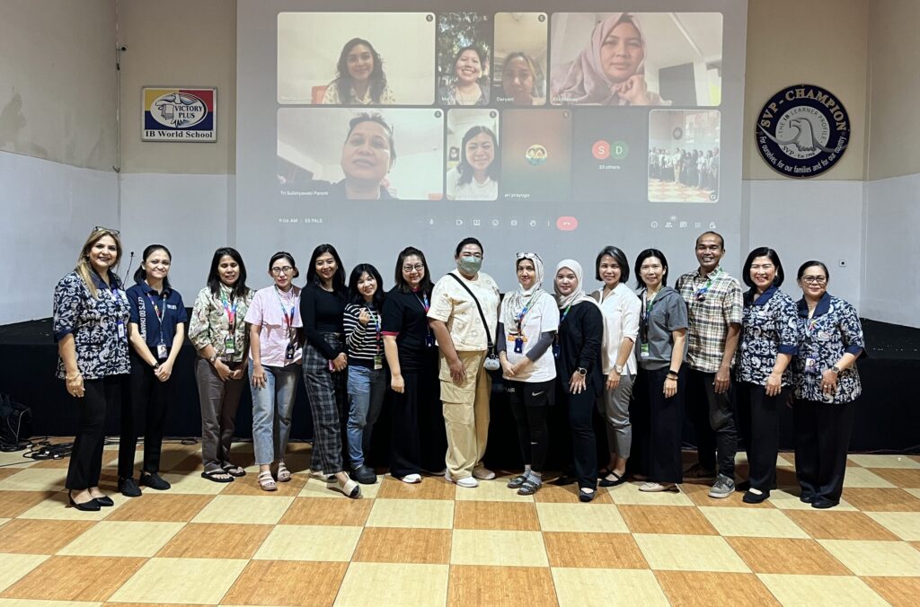 Parents and teachers during the Parent as Learners session.